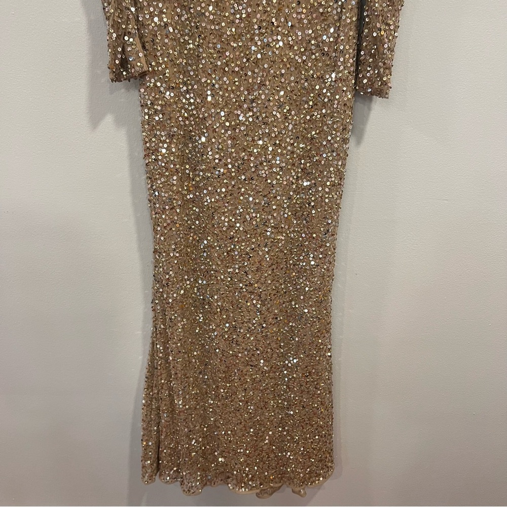 Mac Duggal Shimmering Gold Sequined Puff Shoulder Surplice Evening Gown -Reemoly - Picture 10 of 16